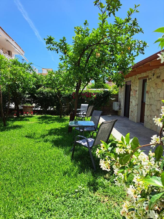 Citrus Garden Nea Skioni Exterior foto