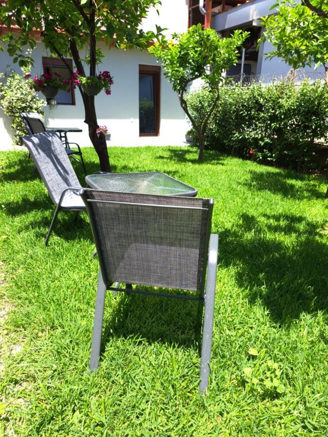 Citrus Garden Nea Skioni Exterior foto